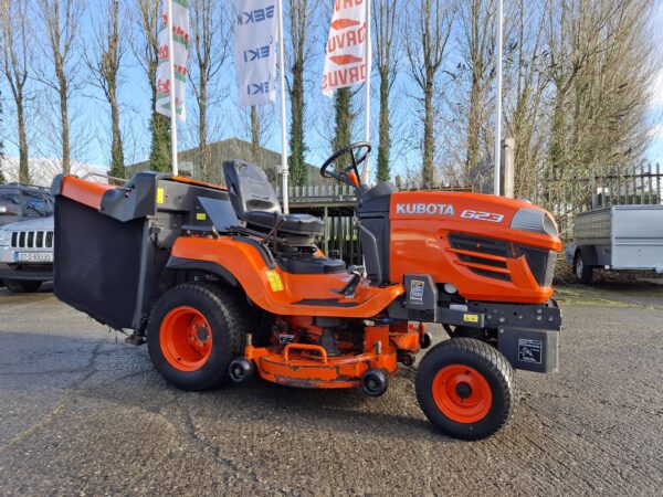 Kubota G23 Low Dump Diesel Mower