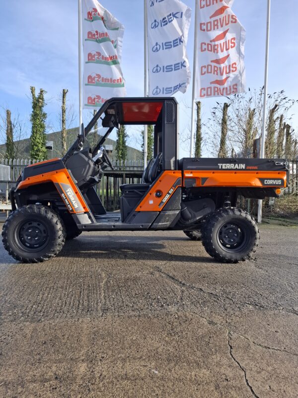 Corvus UTV Utility Vehicle DX4 1000 - Image 6