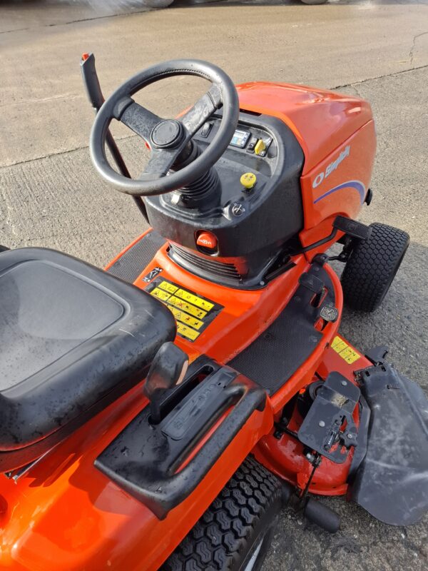 Simplicity Conquest Side Discharge Mower - Image 7